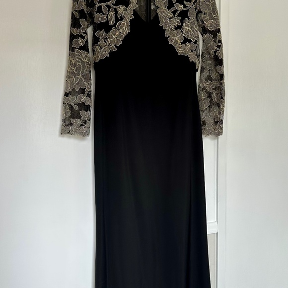 Tadashi Shoji Women's Black Evening Gown. - Picture 1 of 4